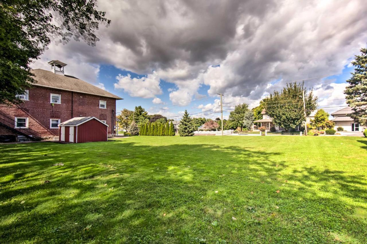 Appartamento Dutch Country Schoolhouse Haven With Grill! Gap Esterno foto