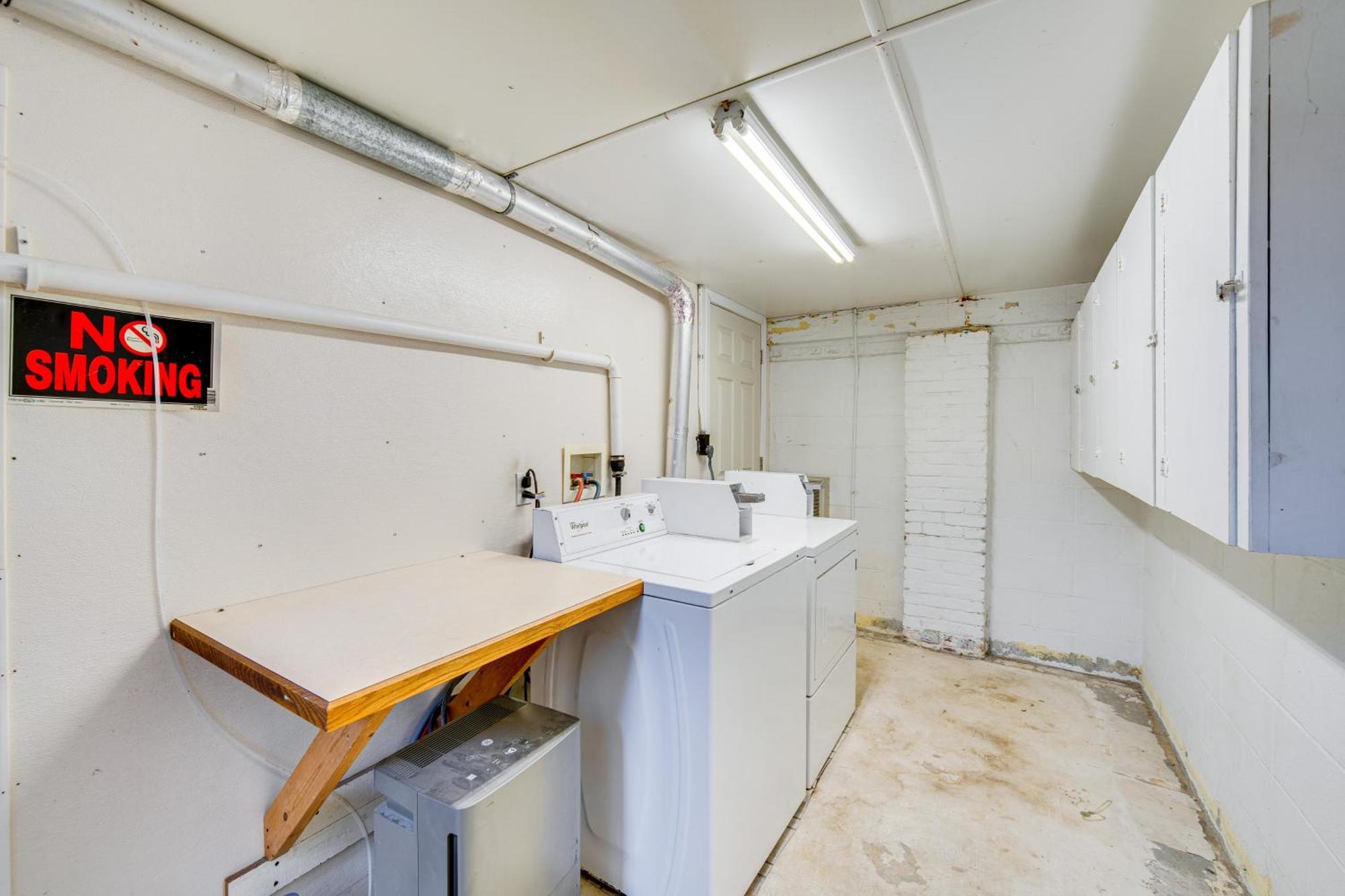 Appartamento Dutch Country Schoolhouse Haven With Grill! Gap Esterno foto